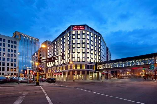 Hampton Inn And Suites Minneapolis