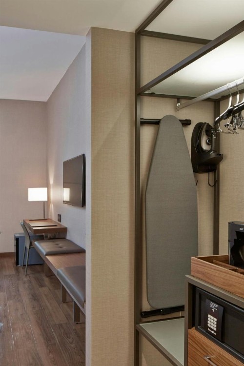 AC Hotel by Marriott Minneapolis Downtown - image 24