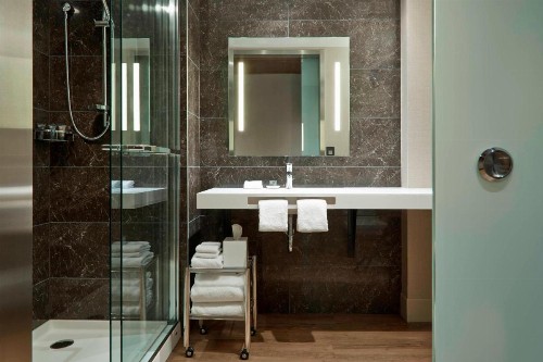 AC Hotel by Marriott Minneapolis Downtown - image 35