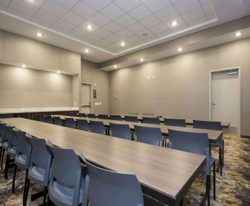 Hampton Inn and Suites Minneapolis University Area MN - image 26