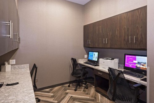 Hampton Inn and Suites Minneapolis University Area MN - image 29