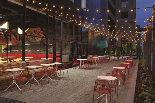 Radisson Red Minneapolis Downtown - image 21