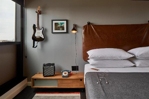 MOXY Minneapolis Uptown - image 15