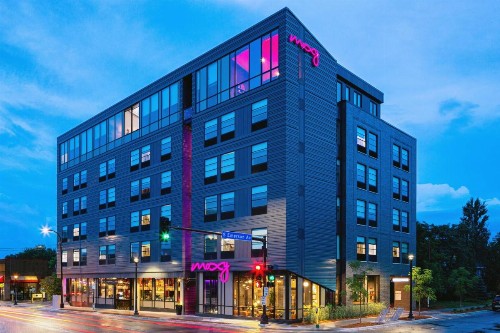 MOXY Minneapolis Uptown - image 19