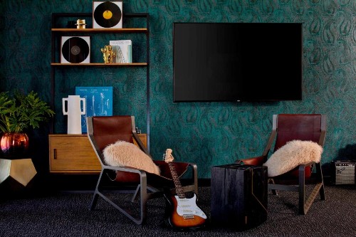MOXY Minneapolis Uptown - image 25