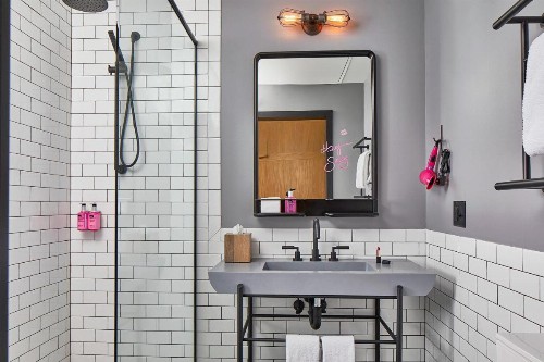 MOXY Minneapolis Uptown - image 8