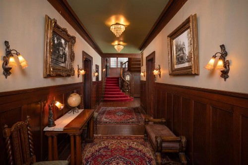 300 Clifton - image 10