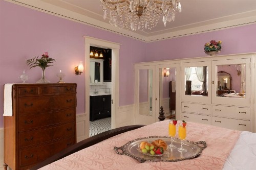 300 Clifton - image 33