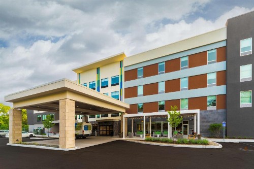 Home2 Suites Minneapolis