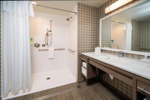 Home2 Suites By Hilton Minneapolis-Mall of America - image 21