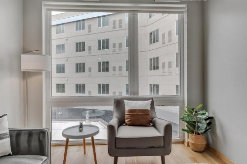 Modern Lux 1BR Flat and Gym - image 7