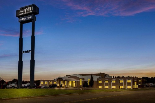 Kelly Inn Minot - image 8