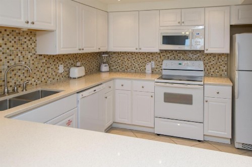 Beach House I - image 10
