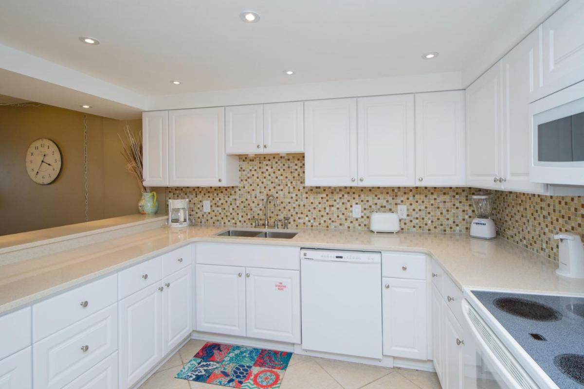 Beach House I - image 6