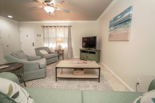 Woodland Shores by Panhandle Getaways - image 4