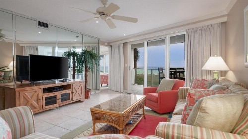 Beachside Two 4214 - image 2