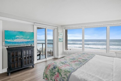 Beachside Two 4242 - image 15