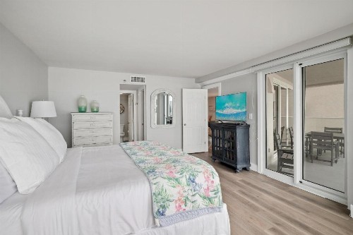Beachside Two 4242 - image 16
