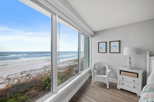 Beachside Two 4242 - image 17