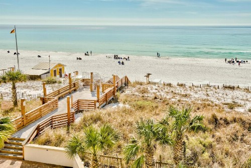 Beachside Two 4242 - image 26