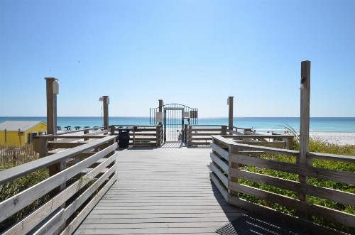 Beachside Two 4246 - image 20