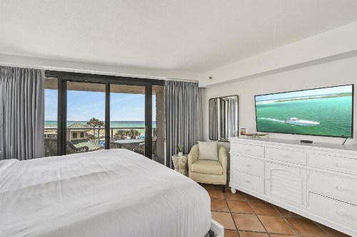 Beachside Two 4246 - image 7