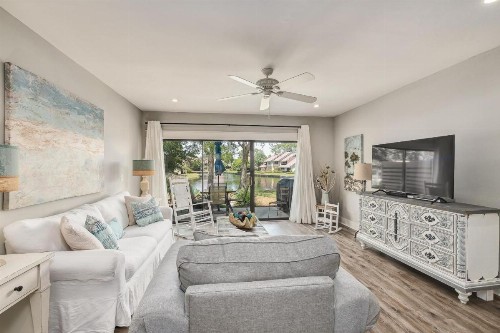 Beachwalk Villa 5072 - image 3