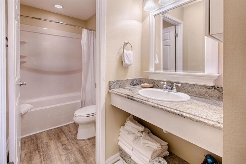 Magnolia Village 505 - image 15
