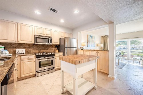 Beachwalk Villa 5127 - image 10