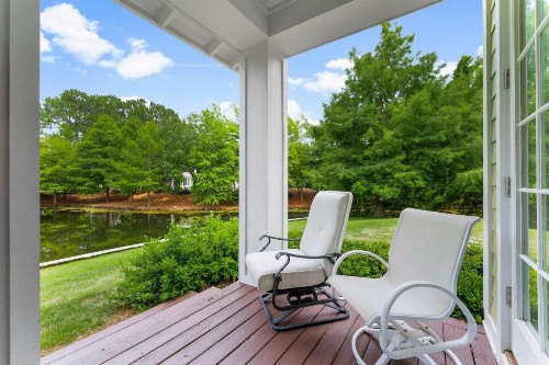 1383 Laurel Grove - image 42