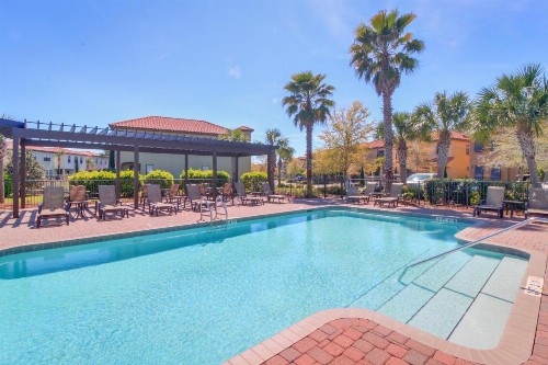 Villa Lago-Golf Breeze - image 3