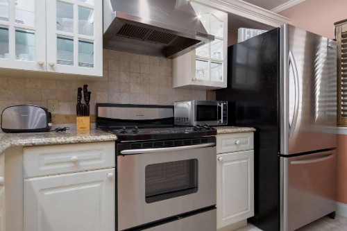 Beach Manor 410 - image 26