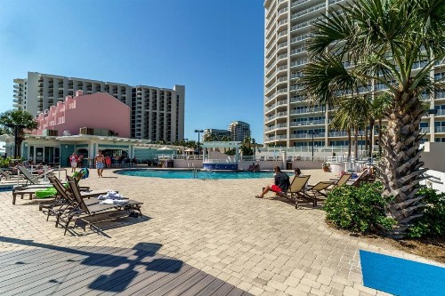 Beach Manor 410 - image 32