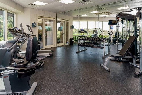 Beach Manor 410 - image 6