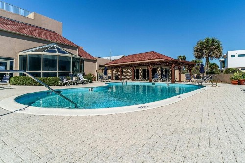 Beach Manor 410 - image 7