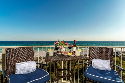 Beach Manor 508 - image 1