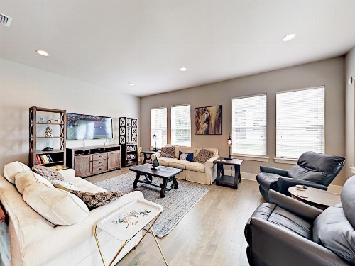 Gated Frangista Beach Home - image 1