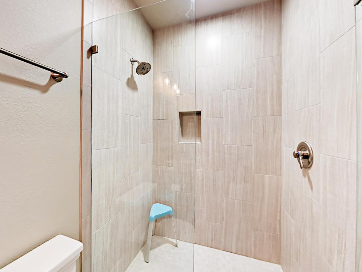 Gated Frangista Beach Home - image 4
