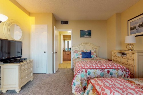 Surfside Resort 3-1208 - image 8