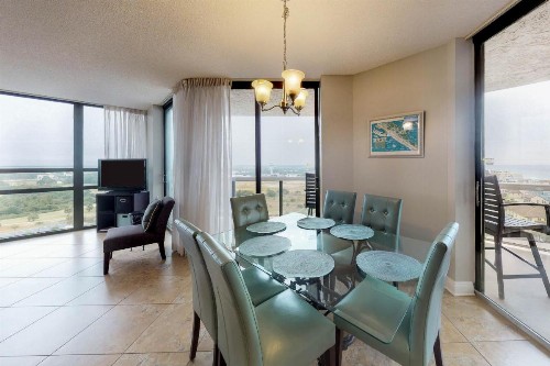 Surfside Resort 2 by Vacasa - image 10