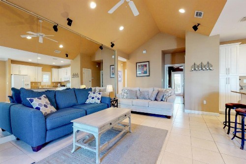 2 Bed 2 Bath Vacation home in Destin - image 8