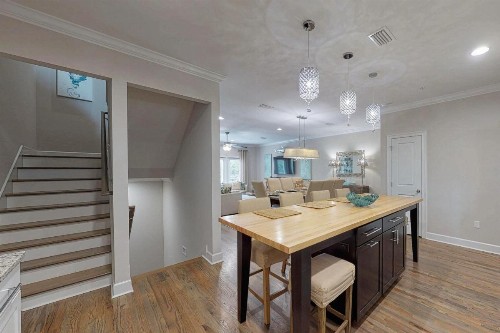 5 Bed 4 Bath Vacation home in Miramar Beach - image 3