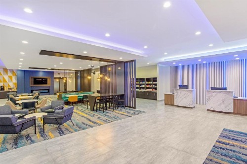 La Quinta Inn & Suites by Wyndham Miramar Beach-Destin - image 33
