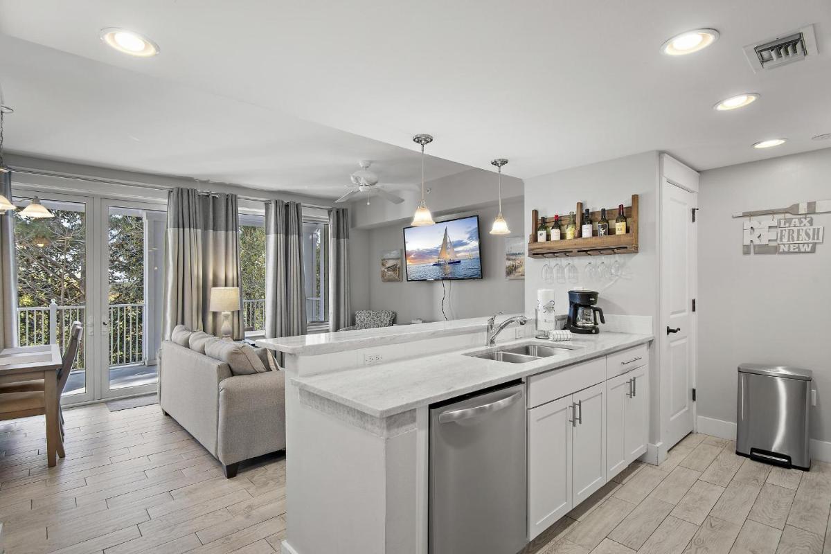 Pilot House 413 - image 2