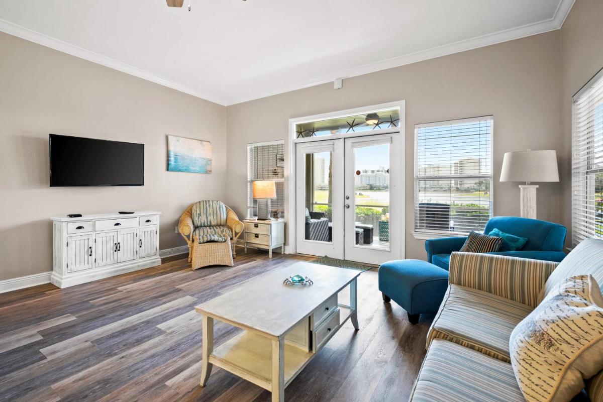 Lakefront Villa 405 - image 6