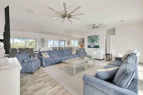 Neptune's Nest by Five Star Properties - image 9