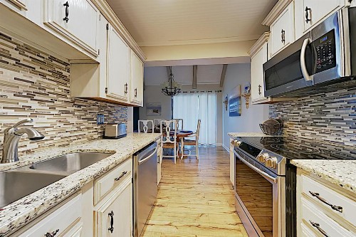 New Listing! Sunny Seascape Condo with 5 Pools condo - image 5