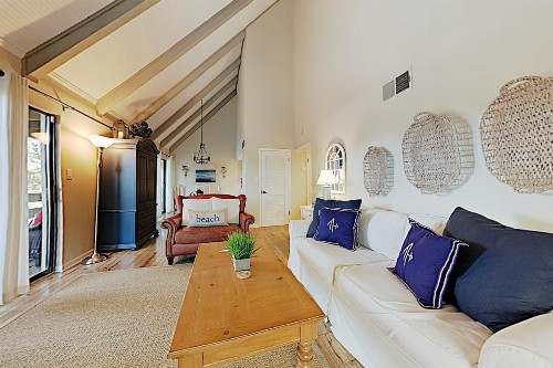 New Listing! Sunny Seascape Condo with 5 Pools condo - image 7
