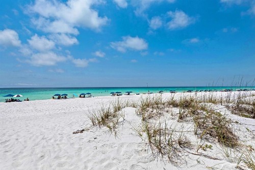 Lucky Shores by RealJoy Vacations - image 2