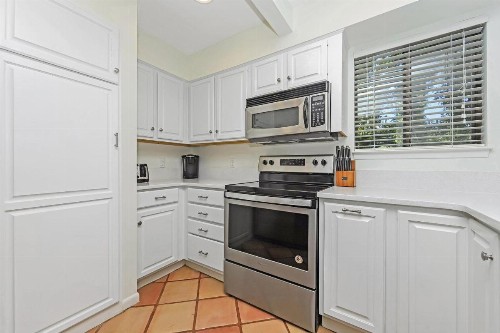 1 Wimbledon Court 2BR 2BA 6 - image 15